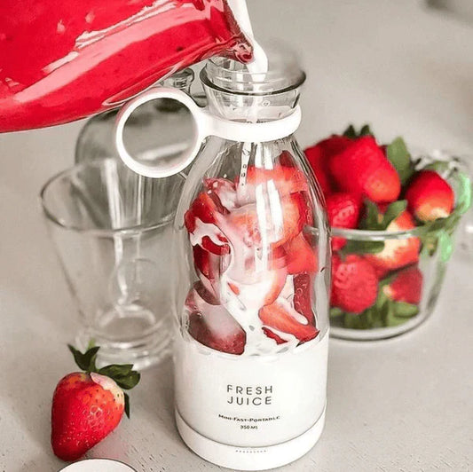 Fresh Juice™ Mini Blender Portabil  – [PROMOȚIE DISPONIBILĂ DOAR ASTĂZI]