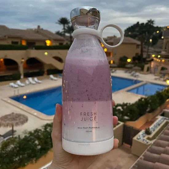 Fresh Juice™ Mini Blender Portabil  – [PROMOȚIE DISPONIBILĂ DOAR ASTĂZI]