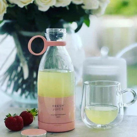 Fresh Juice™ Mini Blender Portabil  – [PROMOȚIE DISPONIBILĂ DOAR ASTĂZI]